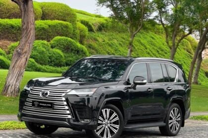 Lexus LX 600